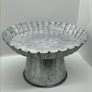 Rustic Farmhouse Galvanized Metal Display Cake Pastry Dessert Stand 7” Tall